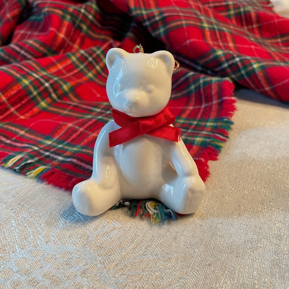 Bear with red bow ornament, glossy white porcelain,